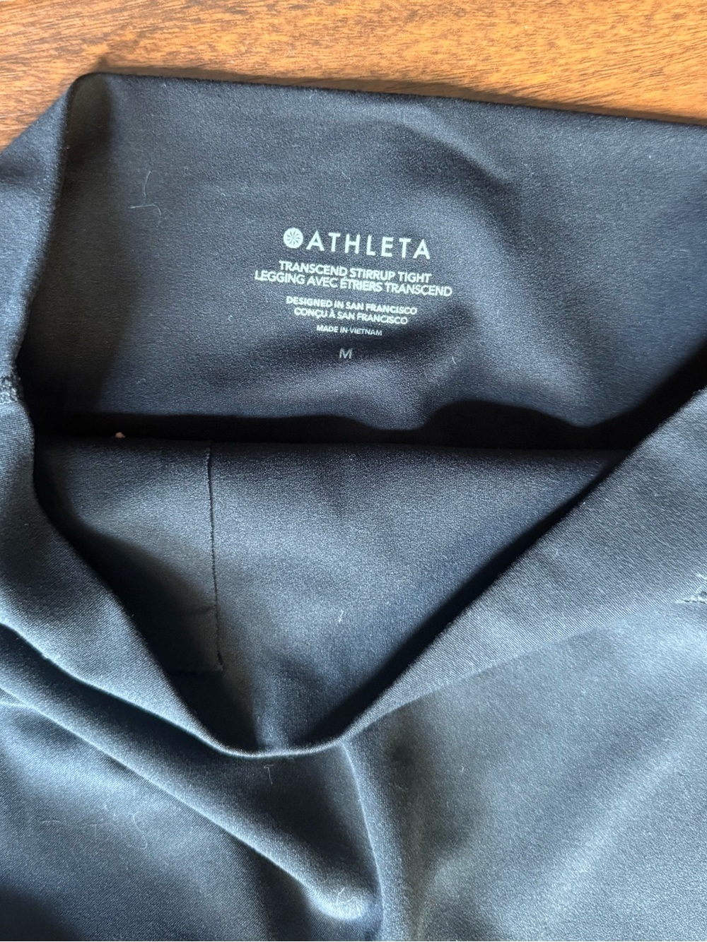 Athleta Transcend Strirrup Tight size medium - Picture 4 of 5